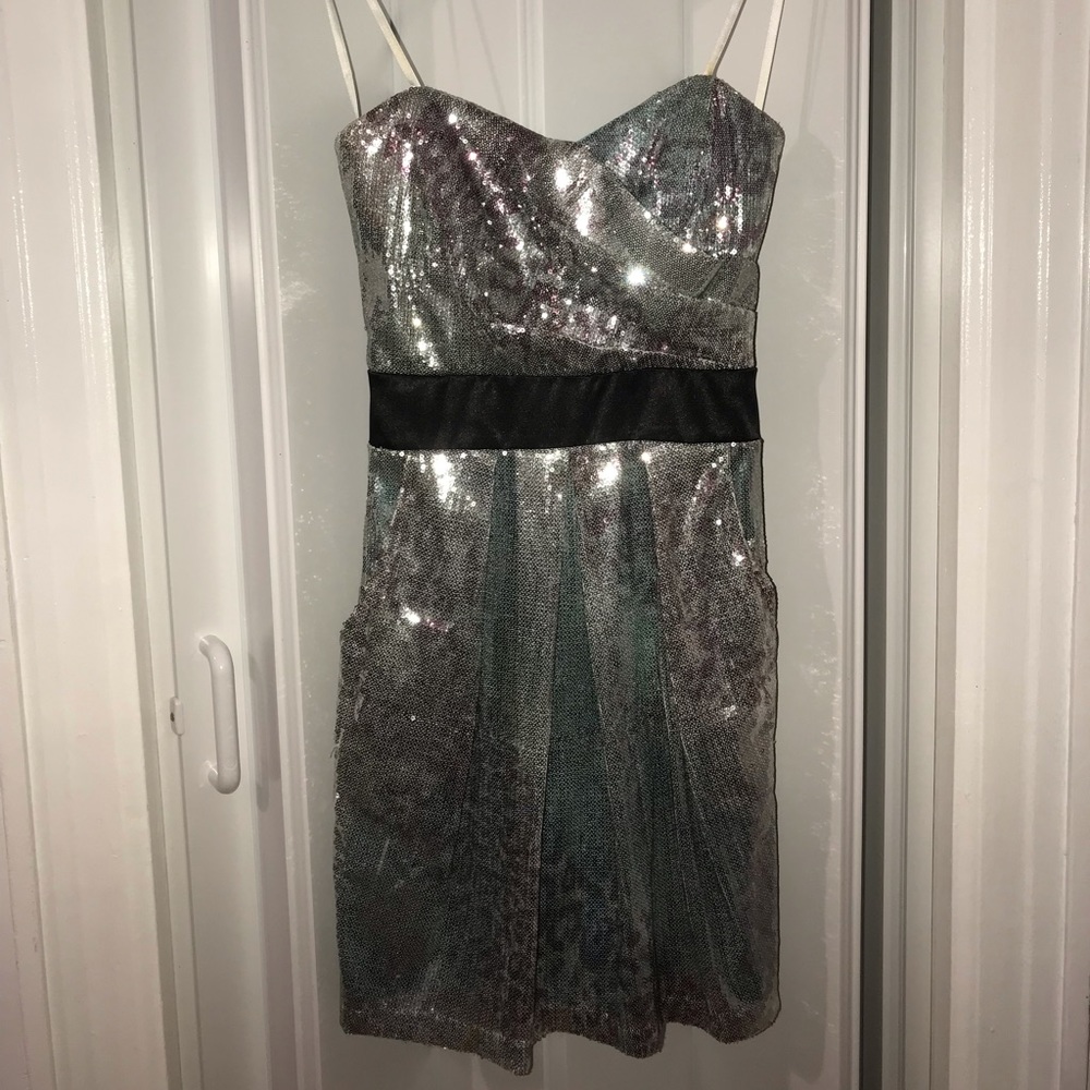 Strapless bodycon glitter cheetah sequence dress